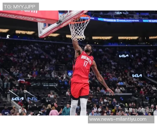 文班成为防守焦点火箭球员对他表现出色12投8中